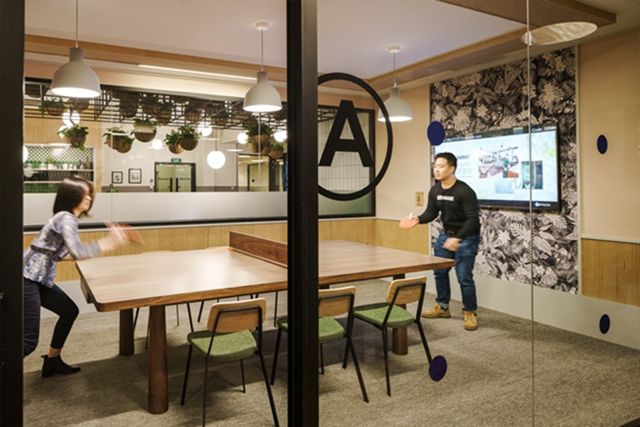 WeWork, LSP, HI-COM, partnership