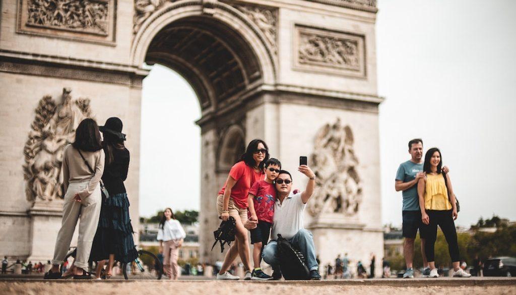 chinese tourists travel
