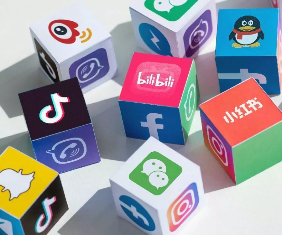 Gestion du contenu des médias sociaux chinois et marketing d'influence en Chine.
